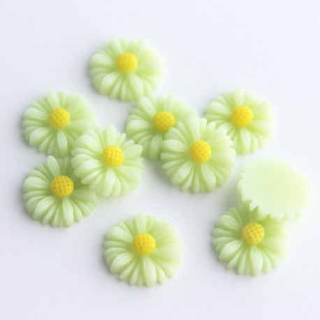 13mm Flower Cabochon - Light Green