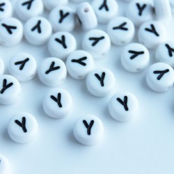 7mm Acrylic Alphabet Beads - Letter "Y" 