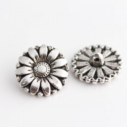 17mm Silver Tone Shank Buttons - Daisy - Pack of 2