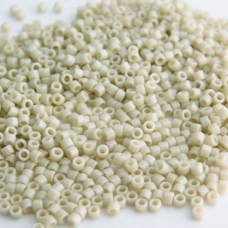 Delica 11/0 (DB0261) Miyuki Seed Beads - Opaque Linen Lustre - 5g
