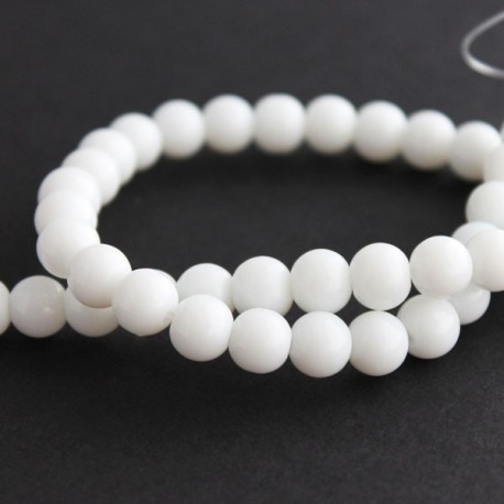 8mm Round Glass Beads - White - Pack of 40