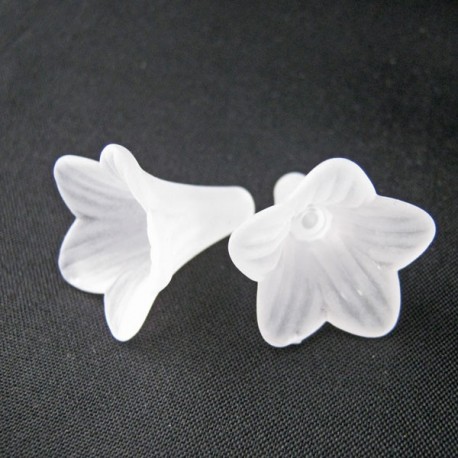 22mm Lucite Flower Beads