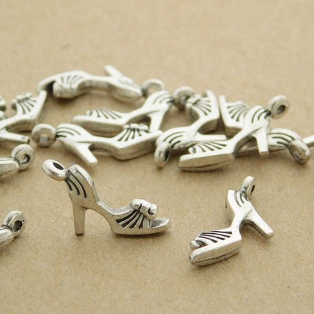 21mm 3D Shoe Charm - Antique Silver Tone - Pack of 1