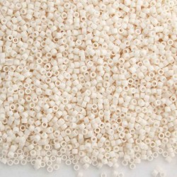 Delica 11/0 (DB1490) Miyuki Seed Beads - Opaque Bisque White - 5g
