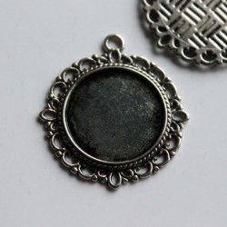 Round Cabochon Setting - Antique Silver Tone (fits 20mm) - Pack of 1